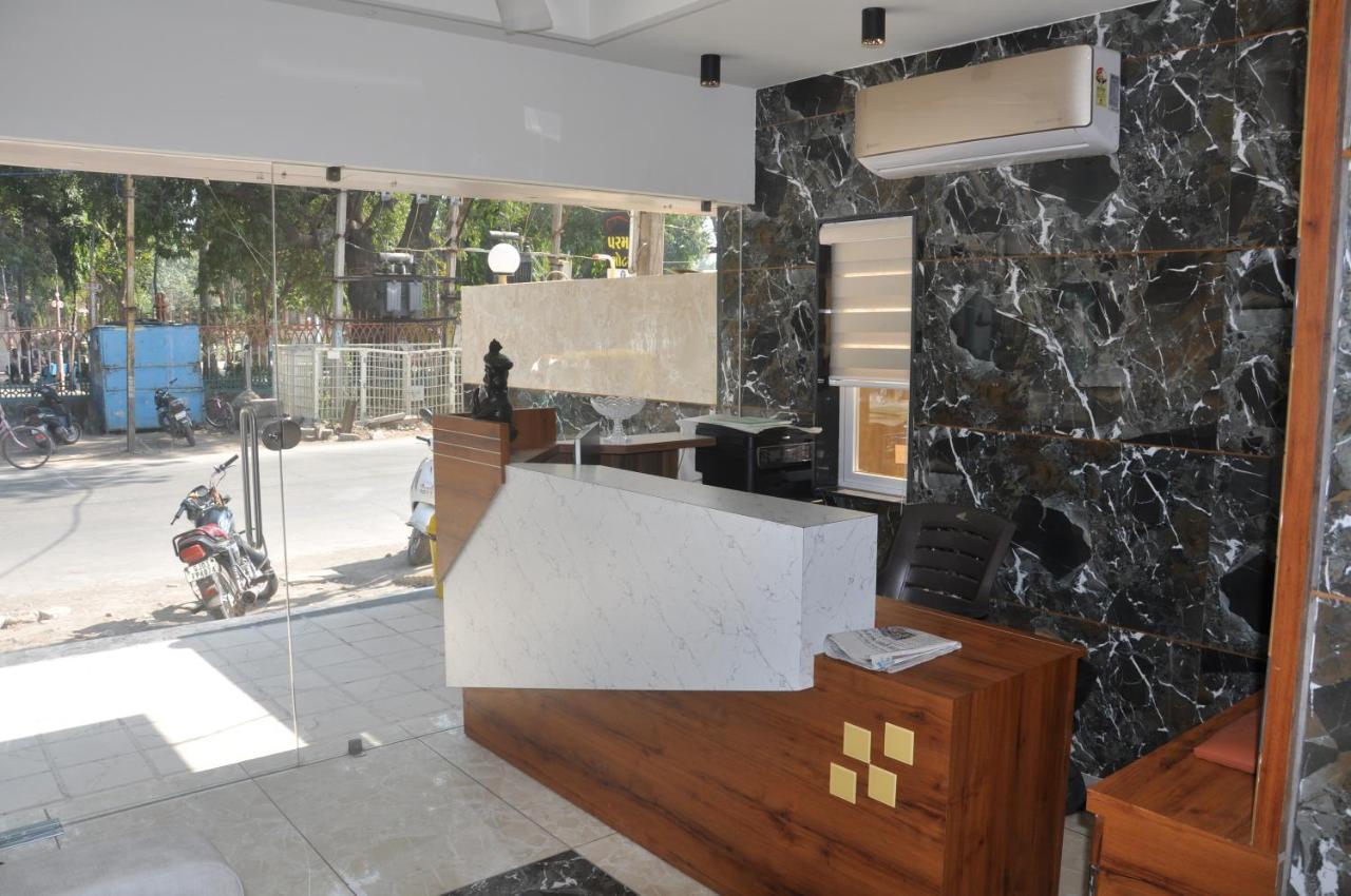 Hotel The Grand Shiva Gondal Экстерьер фото