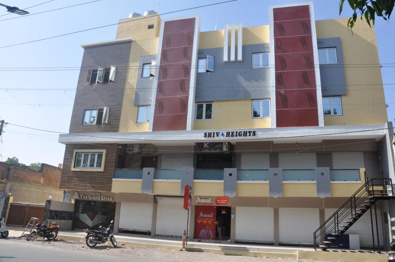 Hotel The Grand Shiva Gondal Экстерьер фото