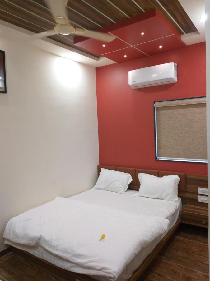 Hotel The Grand Shiva Gondal Экстерьер фото