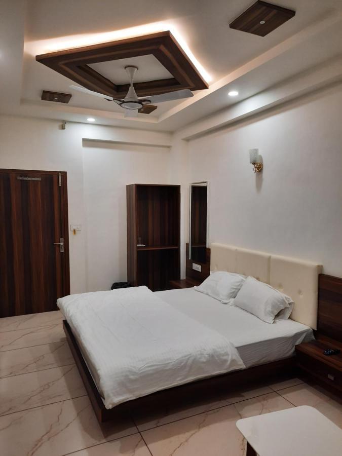 Hotel The Grand Shiva Gondal Экстерьер фото